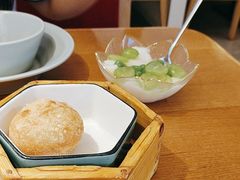 -蜜桃餐厅·伴山(海岸城店)