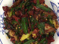蒜苗回锅肉-老游独一佳湘菜馆(高新四路店)