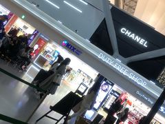 -关西国际机场直营免税店