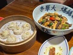 -李犟大爆鳝面·手工蟹黄包(湖滨西湖店)