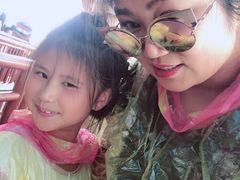 -七彩云南欢乐世界