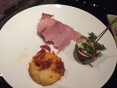 -唐拉雅秀酒店-西锦汇空中BBQ·思创餐厅