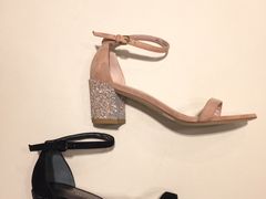 -STUART WEITZMAN(静安嘉里中心店)