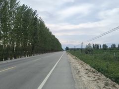 -霍尔果斯国门景区