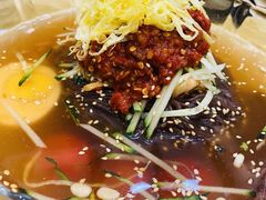 -英子补身汤(海兰路店)