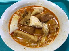 -亚王咖喱鸡米粉面
