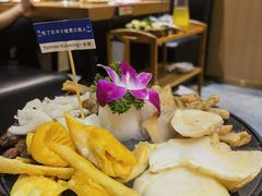 -一朵菌·野生菌探索家火锅(南亚店)