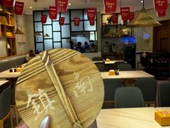 -镇南锅盖面馆(解放路店)