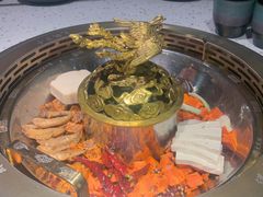 酸汤鸭鸳鸯锅-火鳳祥美蛙牛肉自助(青悦城店)