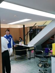 -诗悦发型烫染SALON
