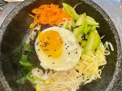 韩式石锅拌饭-韩满园· 甄选韩式烤肉