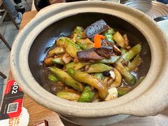 甜晒鲅鱼茄子煲-KŌNG胶东小馆·酒馆(华熙店)