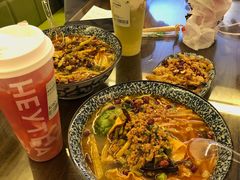 -粉家柳州螺蛳粉(杨宅路店)