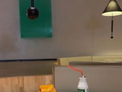 -涨巢·潮玩水疗局