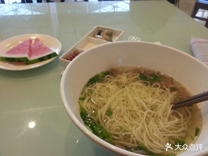 清真面馆(虹桥机场t2店-清汤面-菜-清汤面图片-上海美食-大众点评网