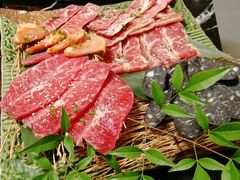 -山川小町·极番烧肉(新地假日广场店)