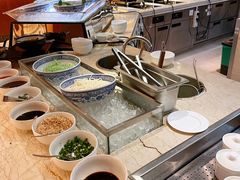 -东西风牛排馆周末烧烤自助(首都机场希尔顿店)