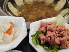 -三里屯土灶炖公鸡地锅鸡(江东店)