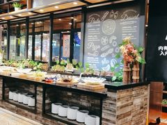 自助取餐区-圣琼美食百汇自助餐厅(福安购物广场店)