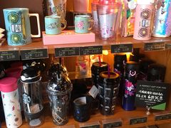 零售区-星巴克(宏汇国际广场店)