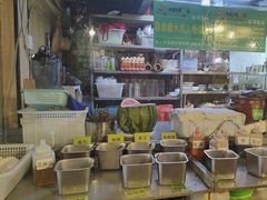 -菌海森林·非遗野生菌火锅(西山区滇池路摩根道店)