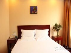 格林豪泰(青州古宋城店)-怡莱酒店(青州宋城古城景区店)