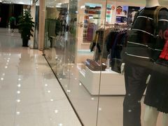 -上海世茂广场(南京东路店)