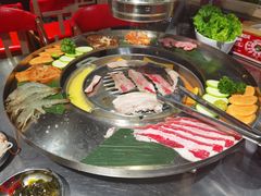 -哈哈碳都·牛肋条无限自助烤肉(台江万达店)