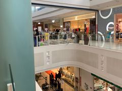 -永旺黄岛购物中心