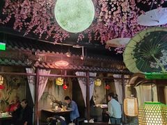 -韵秋荷(宝山龙湖天街店)