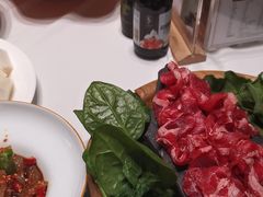 -红鼎豆捞·非遗鲍皇汤火锅(宝丰路店)