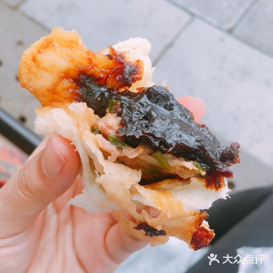 段记包子