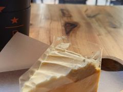 -星巴克臻选(上海中环广场2F店)