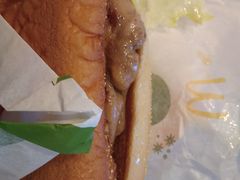 -麦当劳(展览路店)