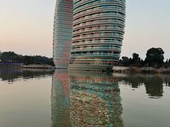 -湖州太湖旅游度假区-月亮广场
