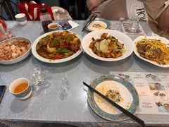 -汗腾格里·风味餐厅(新疆驻京办店)
