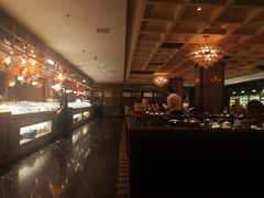 -半岛翡丽海鲜自助餐厅(观风亭店)