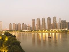 -南京眼步行桥
