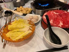 -鲜入围煮花胶鸡海鲜火锅