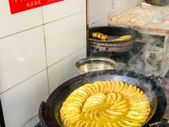 牛肉锅贴-牛味十足传统美食(凤凰西街店)