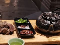 -巷子里小酒馆(西三道街店)