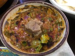 -毛辣果·贵州红酸汤牛肉火锅(西单店)