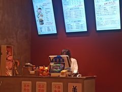 -牛纽塔·牛人堡(群众路店)
