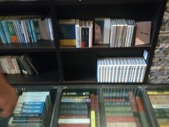 -钟书阁(松江泰晤士小镇店)