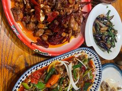 -柴窝堡22号辣子鸡·传承新疆菜