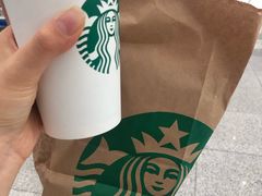 -星巴克(重庆火车北站北广场II店)