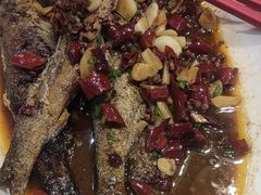 -黄泥岗·地道湖北菜(奥特莱斯店)