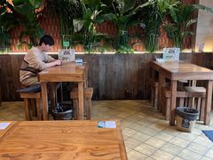 -云阿蛮云南生烫牛肉米线(奉贤路店)