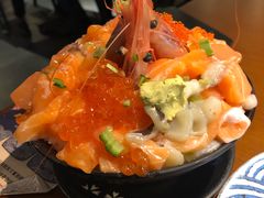 三文鱼火山丼-魔丼屋(日月光店)