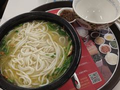 -妈妈故事米线(市府恒隆店)